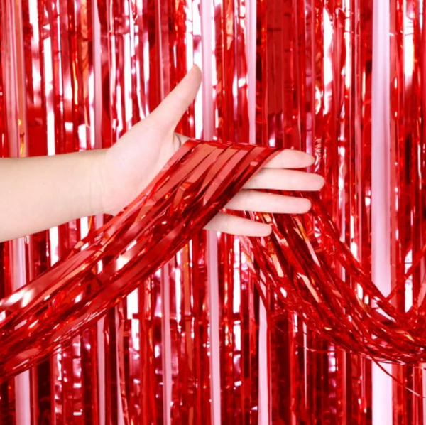 FOIL CURTAIN RED